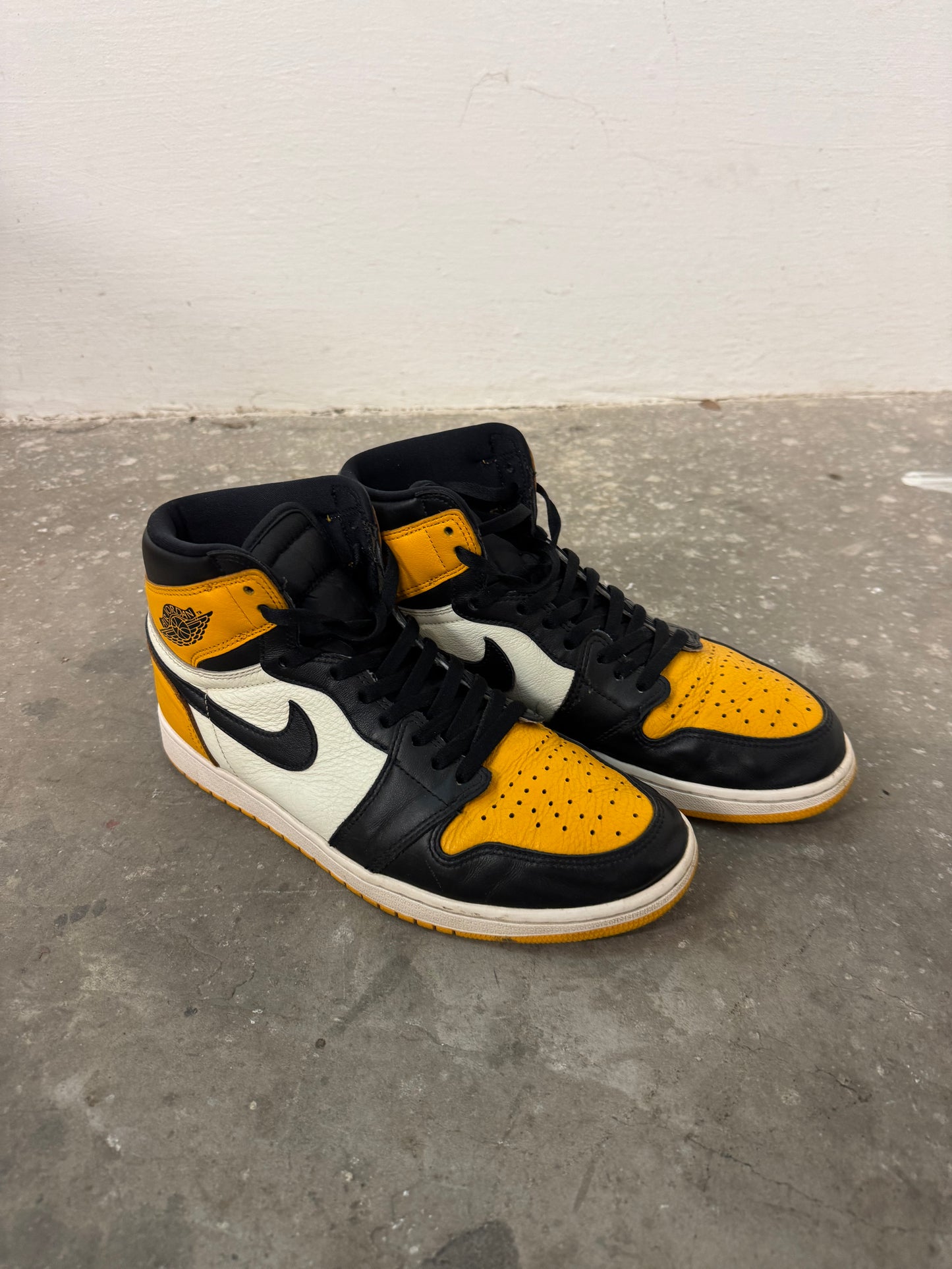 Jordan 1 High Taxi (45,5)