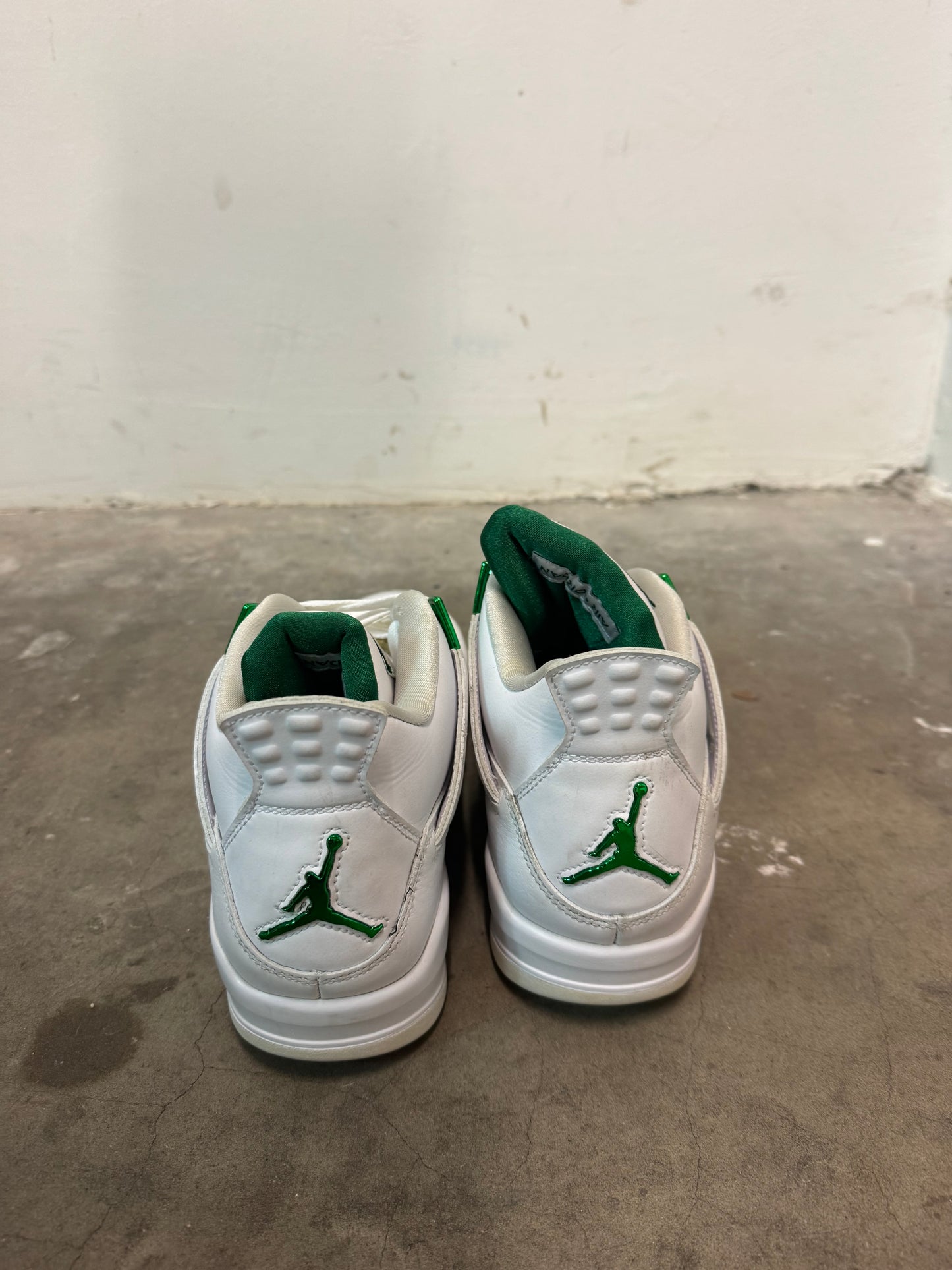 Jordan 4 Metallic Green (42,5)