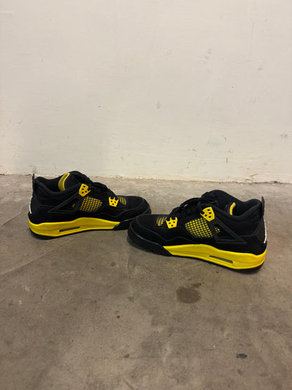 Air Jordan 4 Yellow Thunder (40)