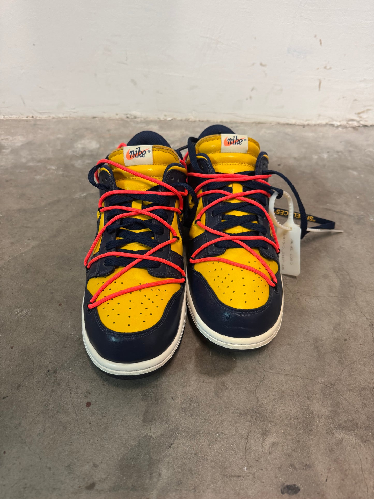 Off White Dunk Low Michigan (44)