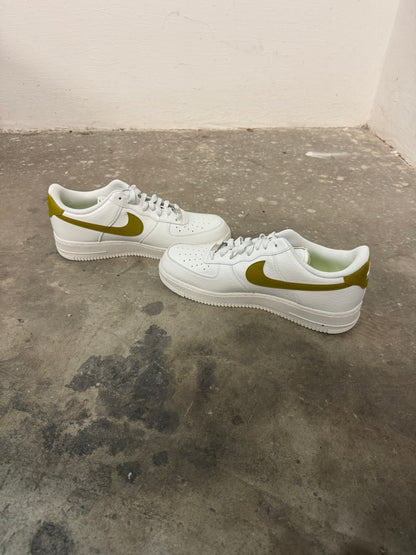 Nike Air Force 1 Next Nature Summit White Bronzine (42 / 44,5)