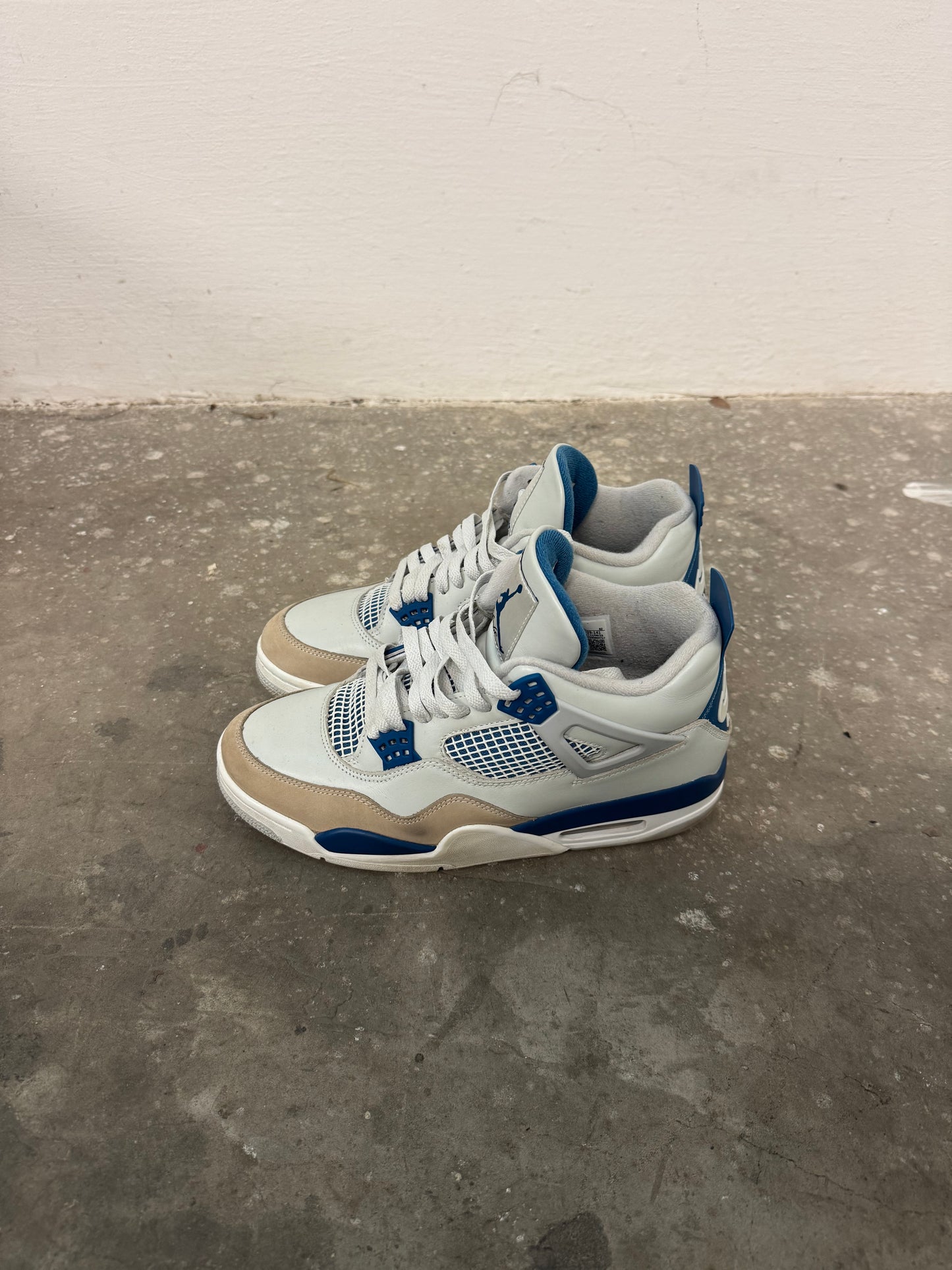 Jordan 4 Military Blue (44)