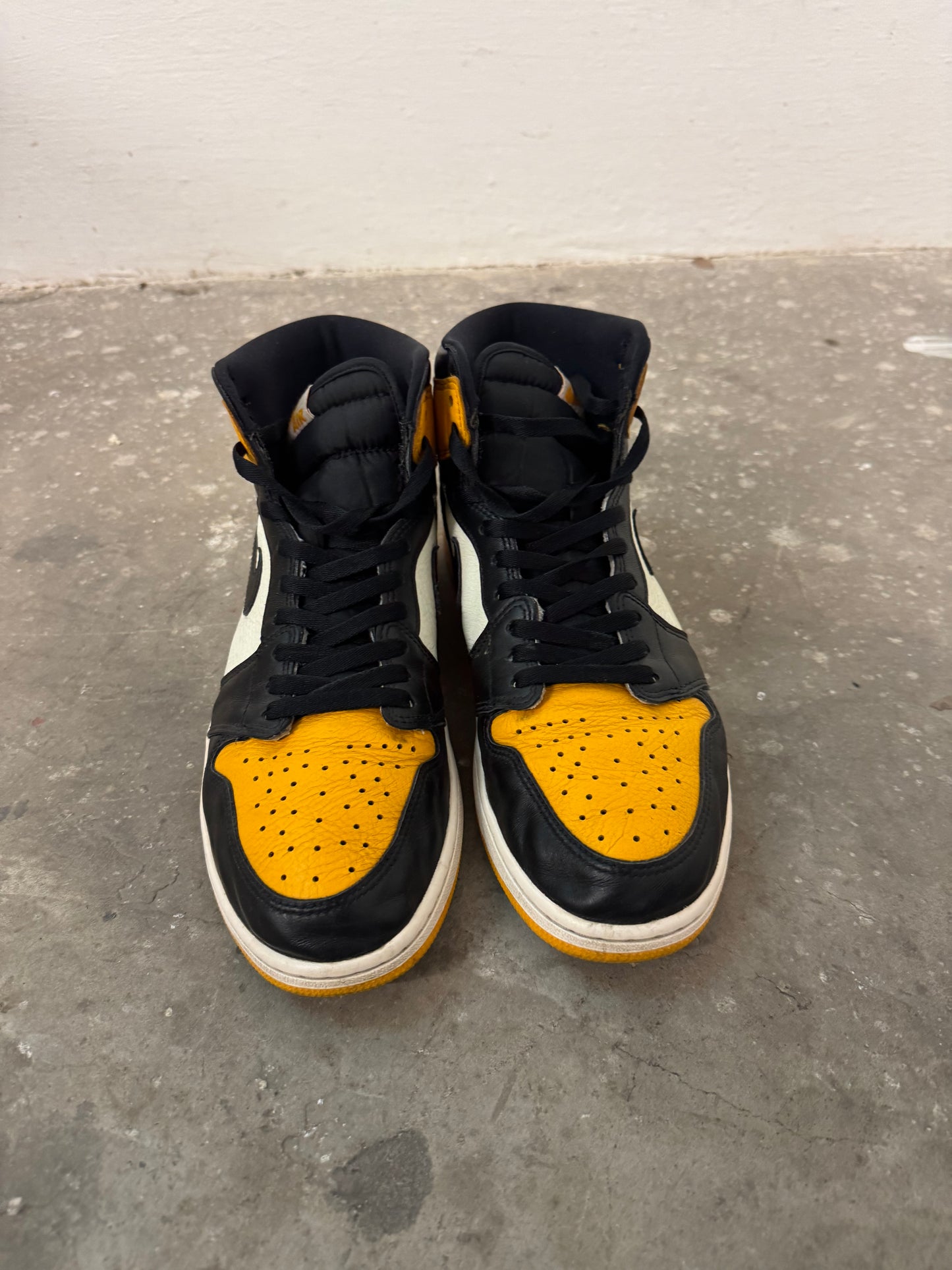 Jordan 1 High Taxi (45,5)