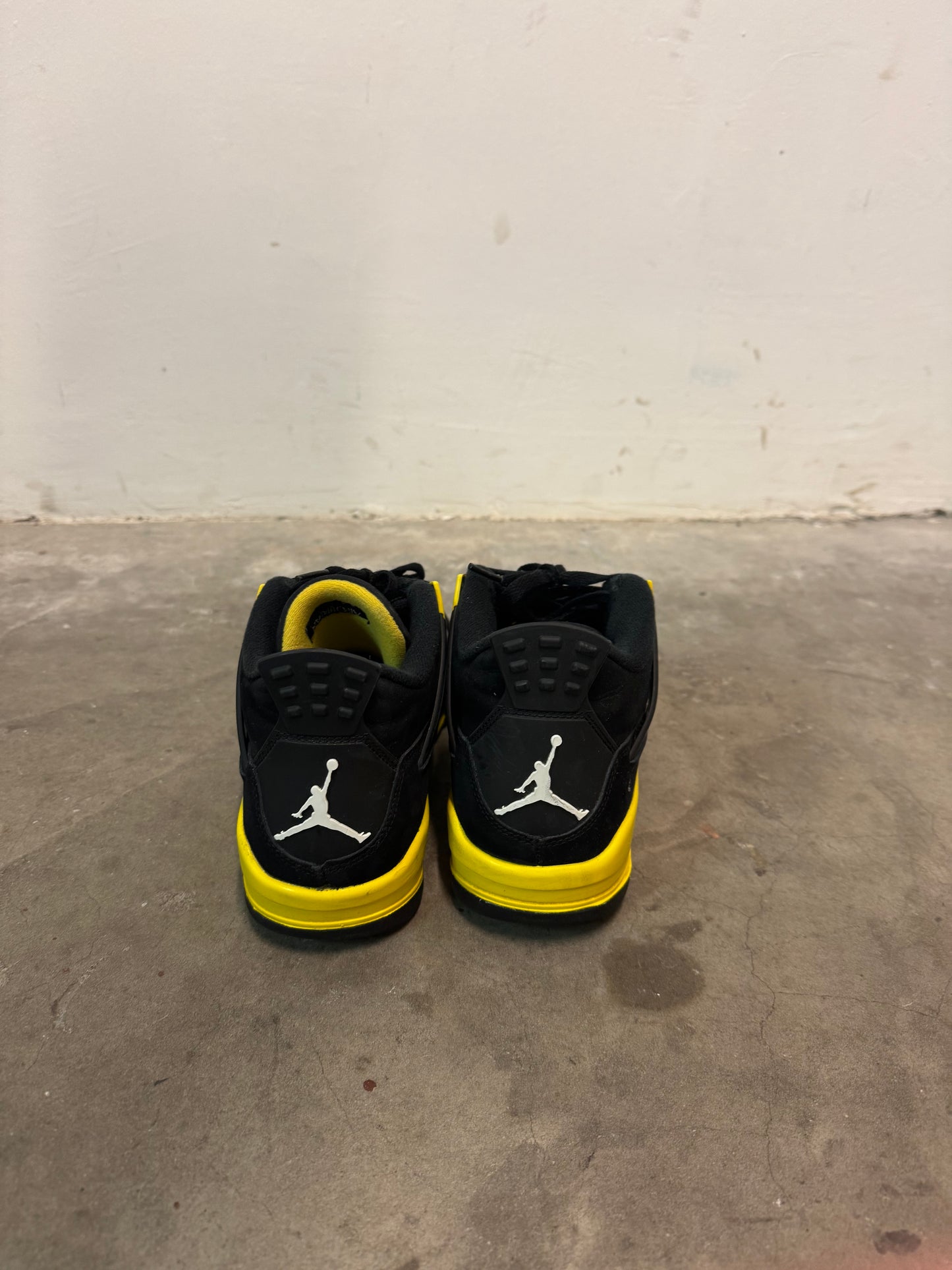 Air Jordan 4 Yellow Thunder (40)