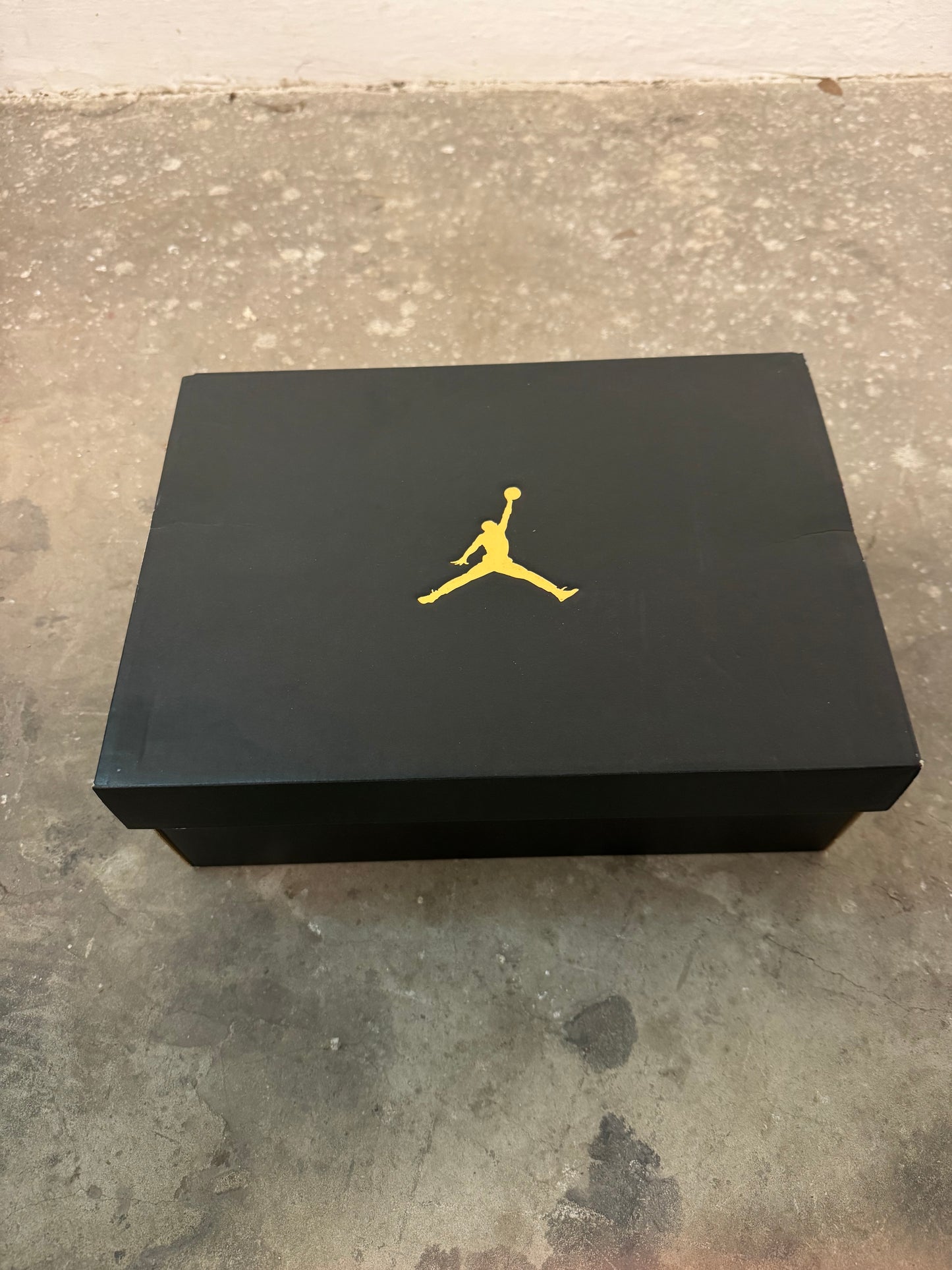 Jordan 1 High Golf Pollen (40,5 / 44)